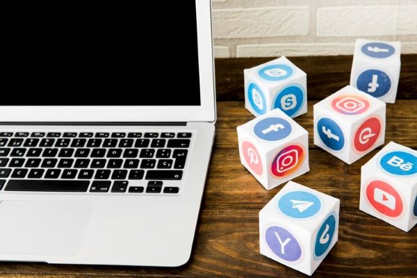 What are the benefits of social media marketing?